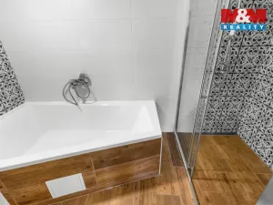 Prodej rodinného domu, Peruc - Černochov, 288 m2