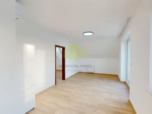 Pronájem bytu 2+kk, Olomouc, Topolová, 52 m2