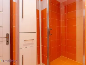 Prodej bytu 3+kk, Karviná, Haškova, 54 m2