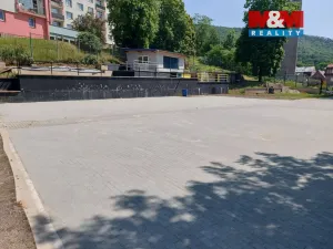 Pronájem komerční nemovitosti, Ústí nad Labem, Žukovova, 74 m2