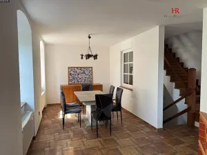 Pronájem rodinného domu, Načeradec, Zámecké náměstí, 170 m2