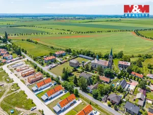 Prodej pozemku pro bydlení, Dvory - Veleliby, 618 m2