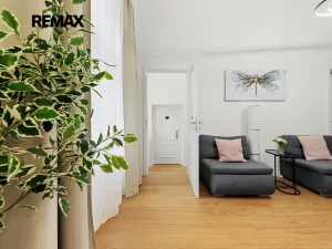 Prodej bytu 2+kk, Praha - Vinohrady, Korunní, 49 m2