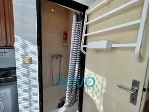 Pronájem bytu 1+kk, Praha - Hloubětín, Zelenečská, 21 m2