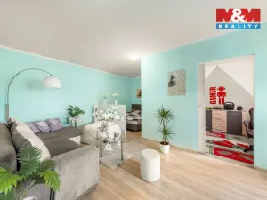 Prodej bytu 2+1, Chlumec, Stradovská, 51 m2