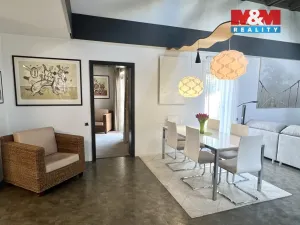 Prodej rodinného domu, Knovíz, 214 m2