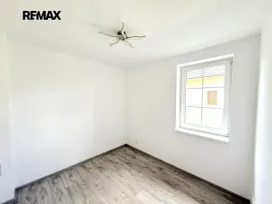 Pronájem rodinného domu, Praha - Křeslice, Borůvková, 220 m2