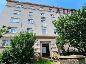 Pronájem bytu 3+1, Praha - Michle, Třeboňská, 74 m2