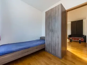 Pronájem bytu 2+kk, Praha - Holešovice, Varhulíkové, 53 m2