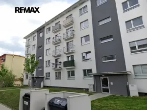 Pronájem bytu 3+kk, Milovice, Spojovací, 56 m2