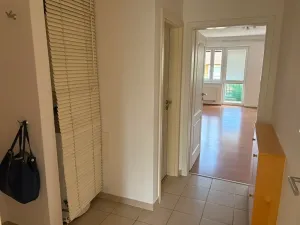 Pronájem bytu 2+kk, Praha - Suchdol, Brandejsovo náměstí, 59 m2