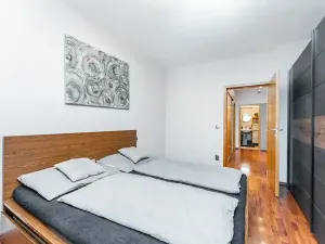 Pronájem bytu 2+kk, Říčany, Na Výšině, 56 m2