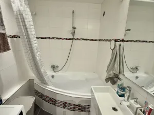 Pronájem pokoje, Praha - Bohnice, Cafourkova, 54 m2