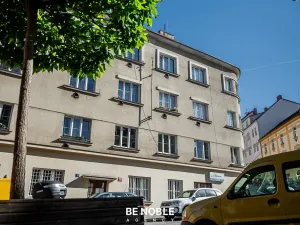 Prodej bytu 3+kk, Praha - Břevnov, Šlikova, 68 m2