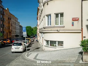 Prodej bytu 3+kk, Praha - Břevnov, Šlikova, 68 m2