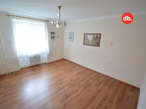 Prodej bytu 2+1, Ostrov, Luční, 64 m2