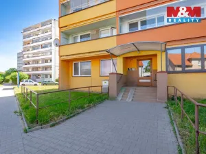 Prodej bytu 2+1, Kralupy nad Vltavou - Lobeček, Krakovská, 40 m2