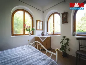 Prodej rodinného domu, Chrášťany - Černíkovice, 236 m2