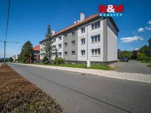 Prodej bytu 2+1, Hrádek - Nová Huť, 1. máje, 56 m2