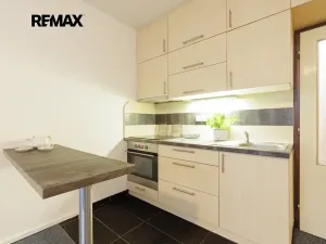 Prodej bytu 1+kk, Praha - Hodkovičky, Pod lysinami, 29 m2