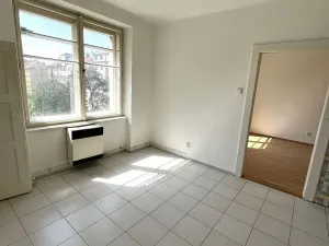 Pronájem bytu 2+kk, Praha - Žižkov, Ambrožova, 46 m2