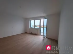 Prodej bytu 2+kk, Pohořelice, Znojemská, 61 m2