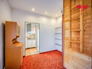 Pronájem garáže, Rokycany - Nové Město, Dělostřelců, 46 m2