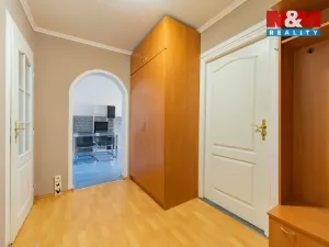 Pronájem bytu 3+1, Františkovy Lázně, Otakara Březiny, 67 m2