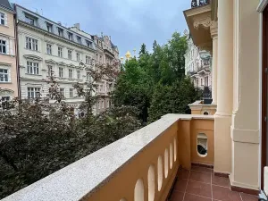 Prodej bytu 3+kk, Karlovy Vary, Sadová, 64 m2
