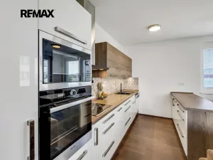 Prodej bytu 4+kk, Praha - Dolní Měcholupy, Kryšpínova, 107 m2