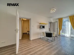 Pronájem bytu 2+kk, Český Brod, Palackého, 49 m2