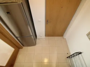 Pronájem bytu 1+kk, Praha - Libeň, Drahobejlova, 39 m2