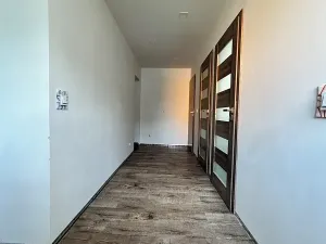 Pronájem rodinného domu, Karlovy Vary, Česká, 180 m2