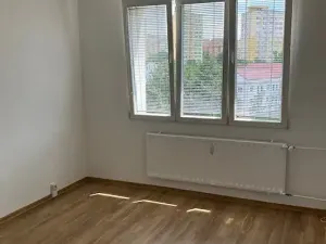 Pronájem bytu 2+kk, Praha - Kamýk, Zvolská, 40 m2