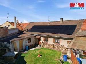 Prodej rodinného domu, Kněževes, Libušina, 100 m2