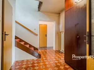 Prodej rodinného domu, Janovice, 250 m2