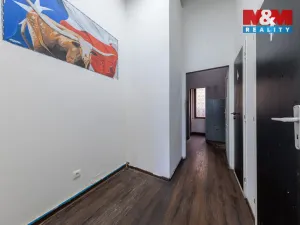 Pronájem obchodního prostoru, Karlovy Vary, Jaltská, 50 m2