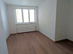 Prodej bytu 3+1, Praha, Bělohorská, 85 m2
