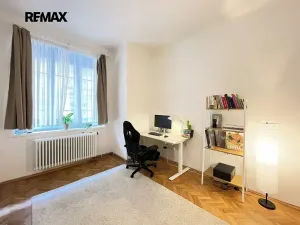 Pronájem bytu 1+1, Praha - Košíře, Mahenova, 48 m2