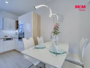 Prodej bytu 3+kk, Vochov, 60 m2