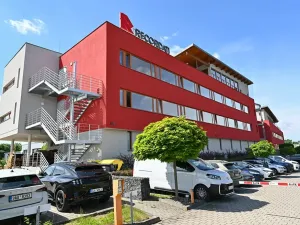 Pronájem kanceláře, Praha - Hostivař, Dolnoměcholupská, 23 m2