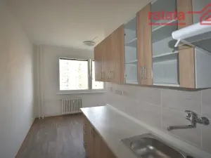 Pronájem bytu 2+1, Chomutov, Dřínovská, 60 m2
