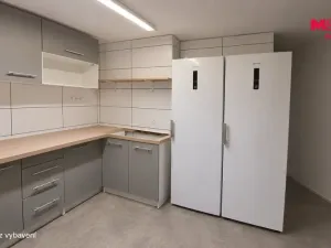 Pronájem obchodního prostoru, Český Těšín, Nádražní, 18 m2