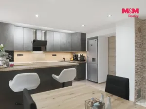 Prodej rodinného domu, Stěžery, Lipová, 250 m2