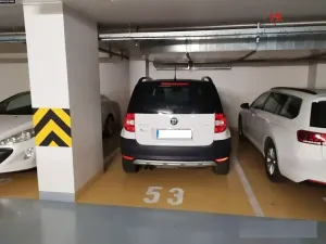 Pronájem bytu 1+kk, Praha - Troja, Hnězdenská, 39 m2