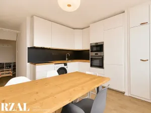 Prodej bytu 3+1, Příbram, Čechovská, 91 m2