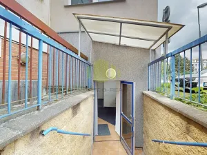 Pronájem obchodního prostoru, Olomouc, Janského, 115 m2
