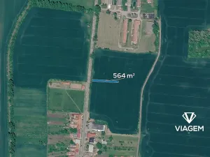 Prodej podílu pole, Terezín, 188 m2