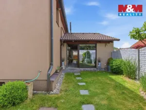 Prodej rodinného domu, Kněževes, U haldy, 155 m2