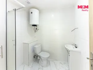 Pronájem bytu 2+kk, Velim, třída Krále Jiřího, 38 m2